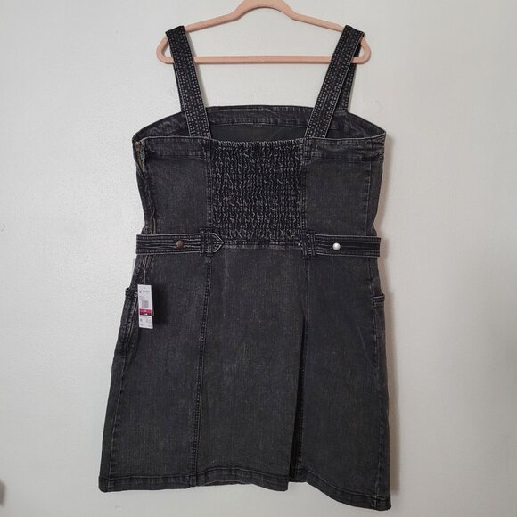 Jessica Simpson Black Denim Overall Dress With Side Zipper & Pockets Size 2X - Picture 2 of 8